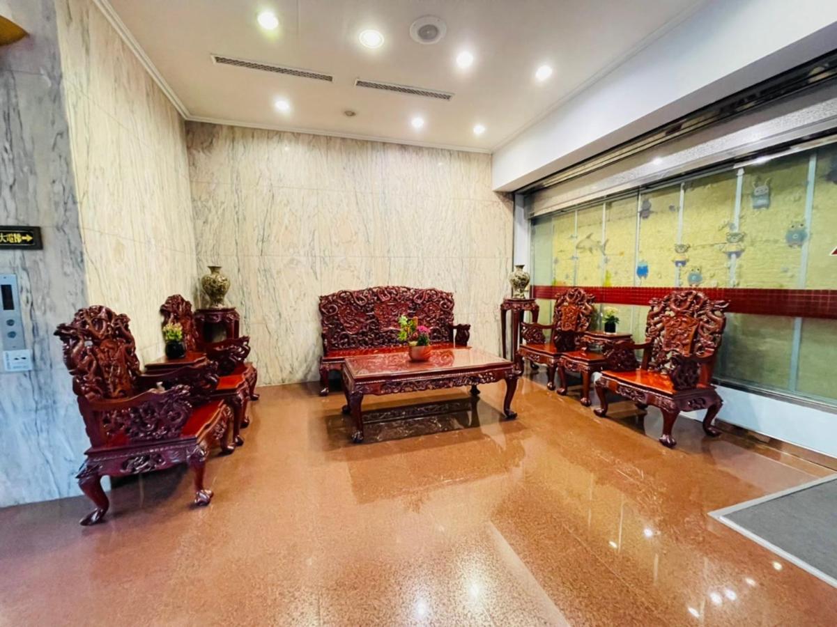 Abbo Hotel Tainan Extérieur photo