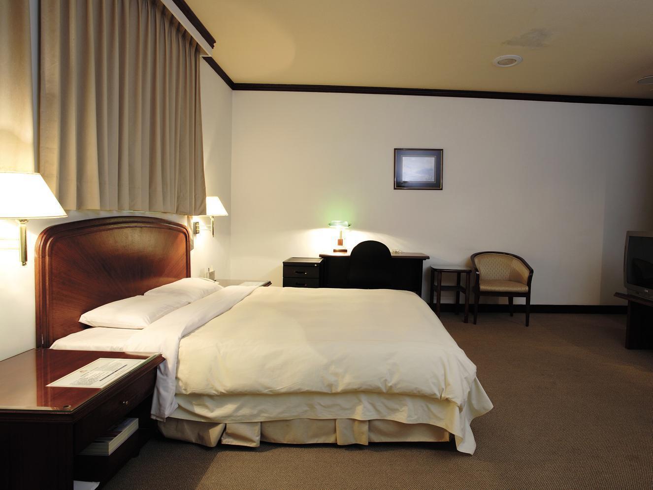 Abbo Hotel Tainan Extérieur photo