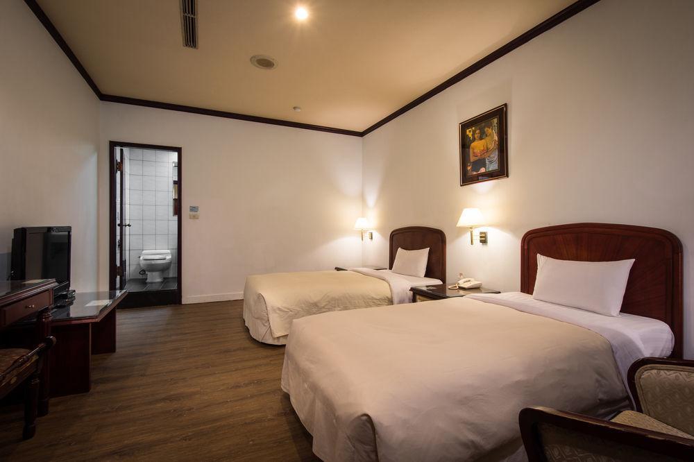 Abbo Hotel Tainan Extérieur photo